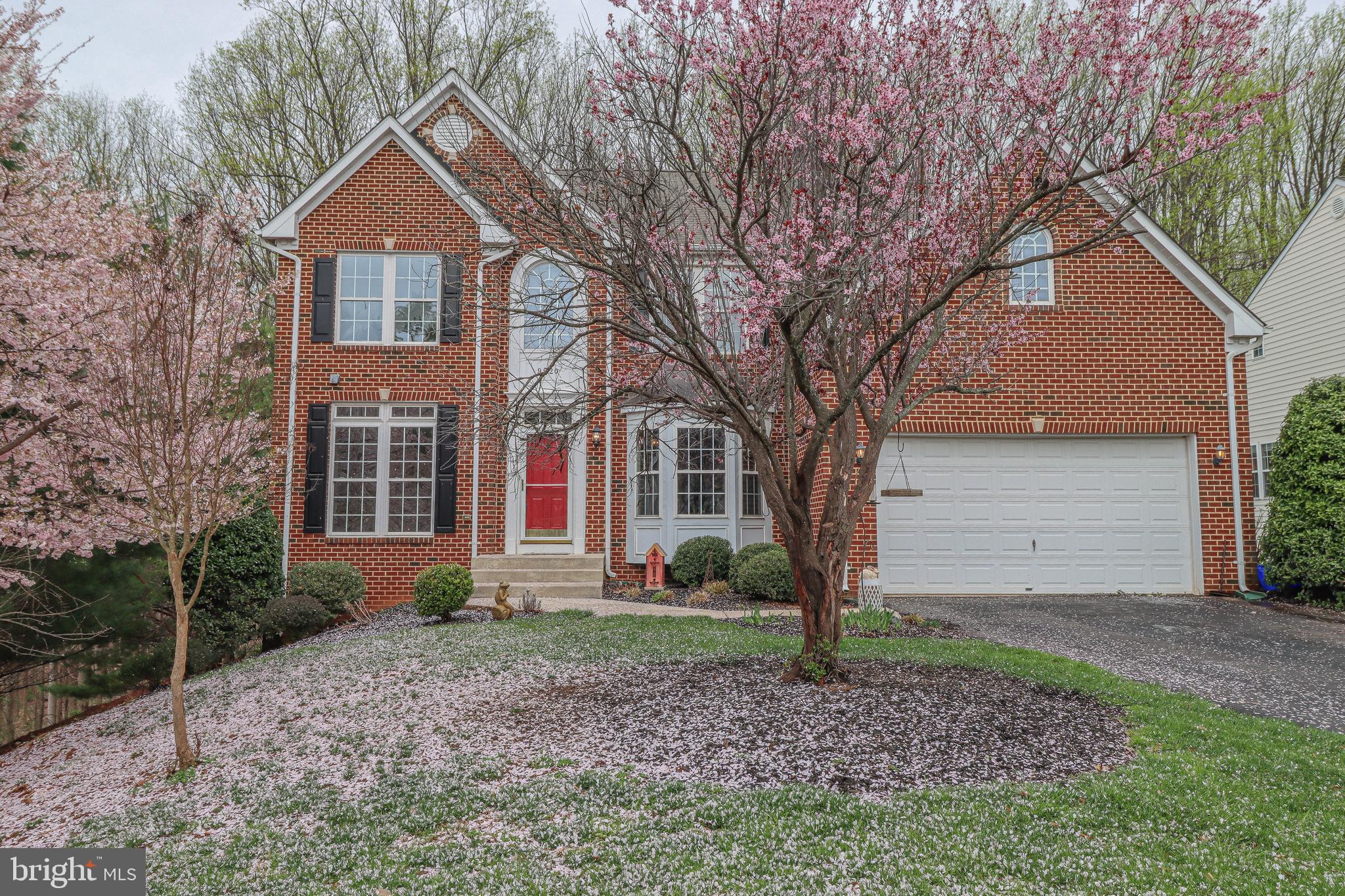 PERRY HALL - Residential