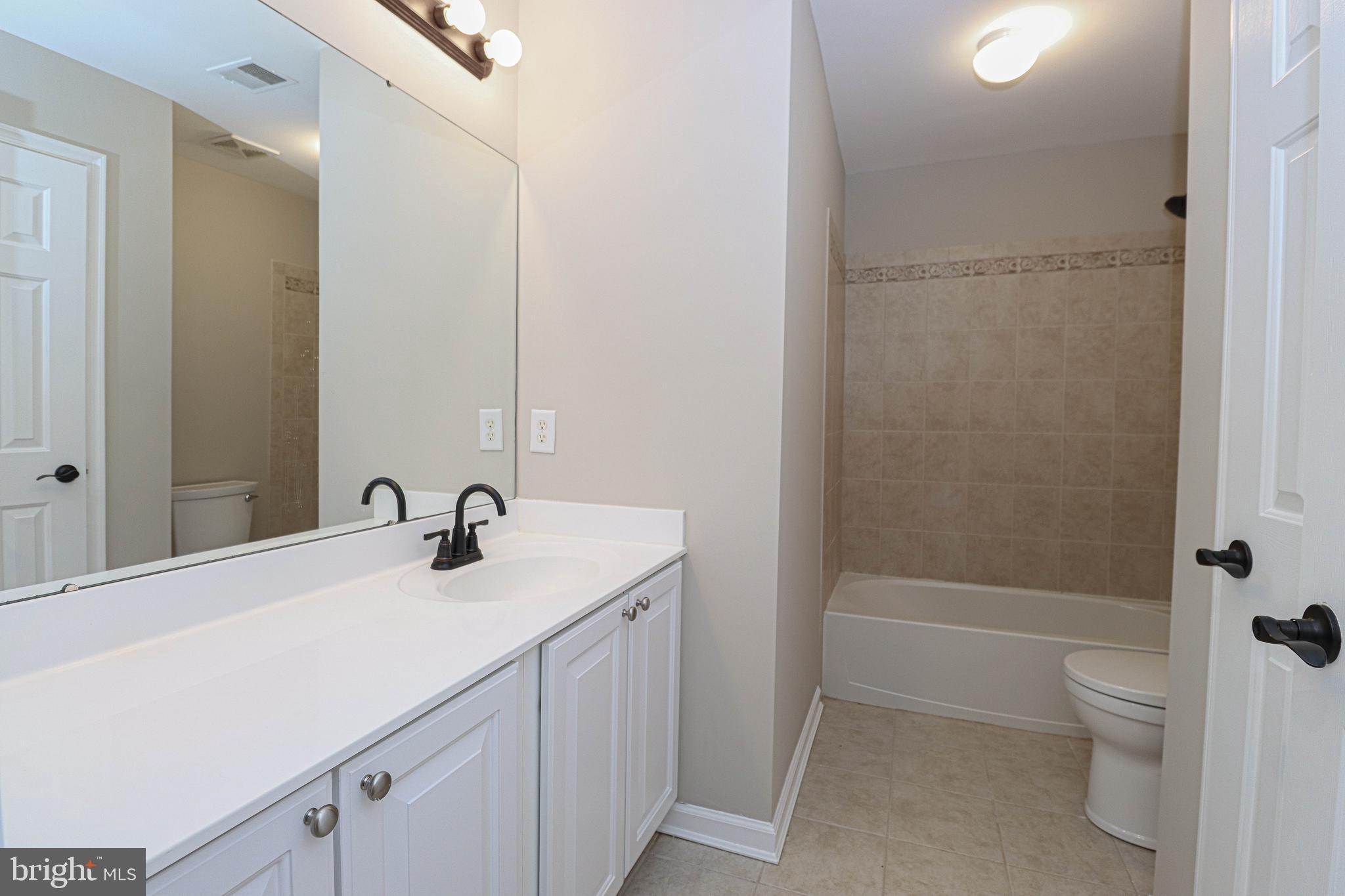 PERRY HALL - Residential