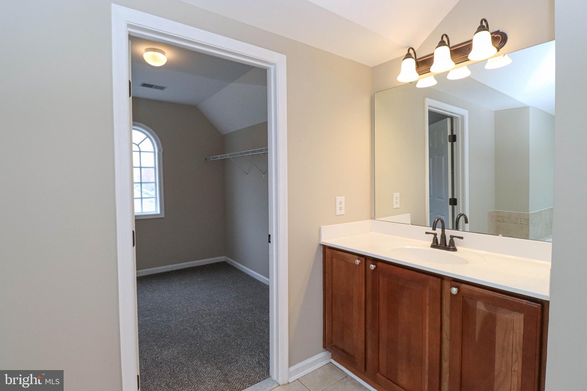 PERRY HALL - Residential