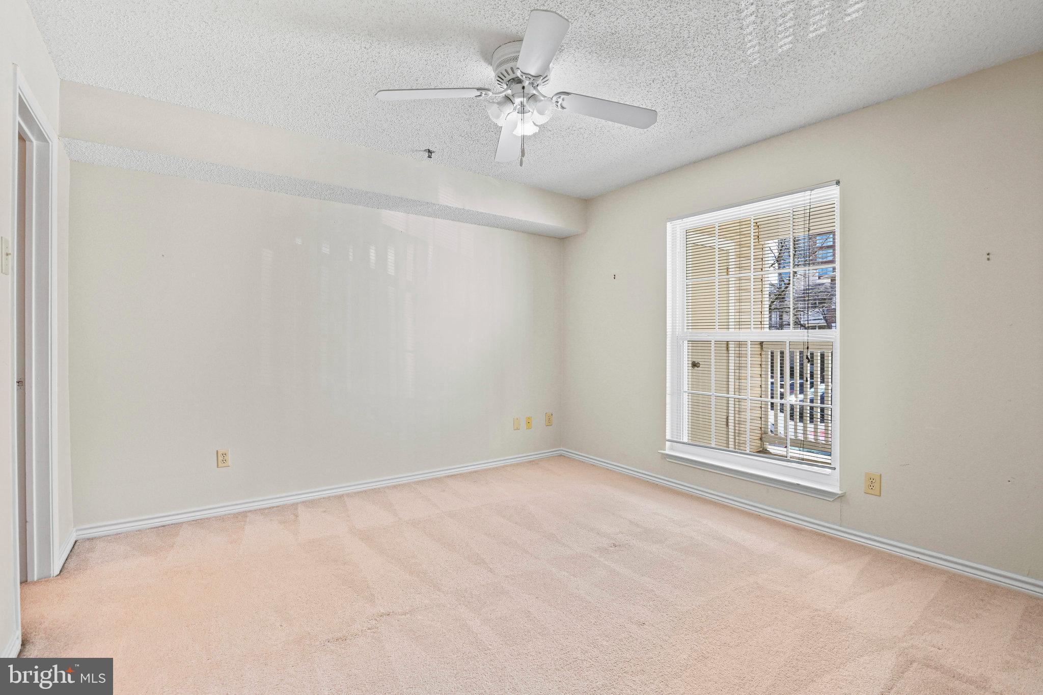 FOUNTAINS AT MCLEAN - Residential Lease