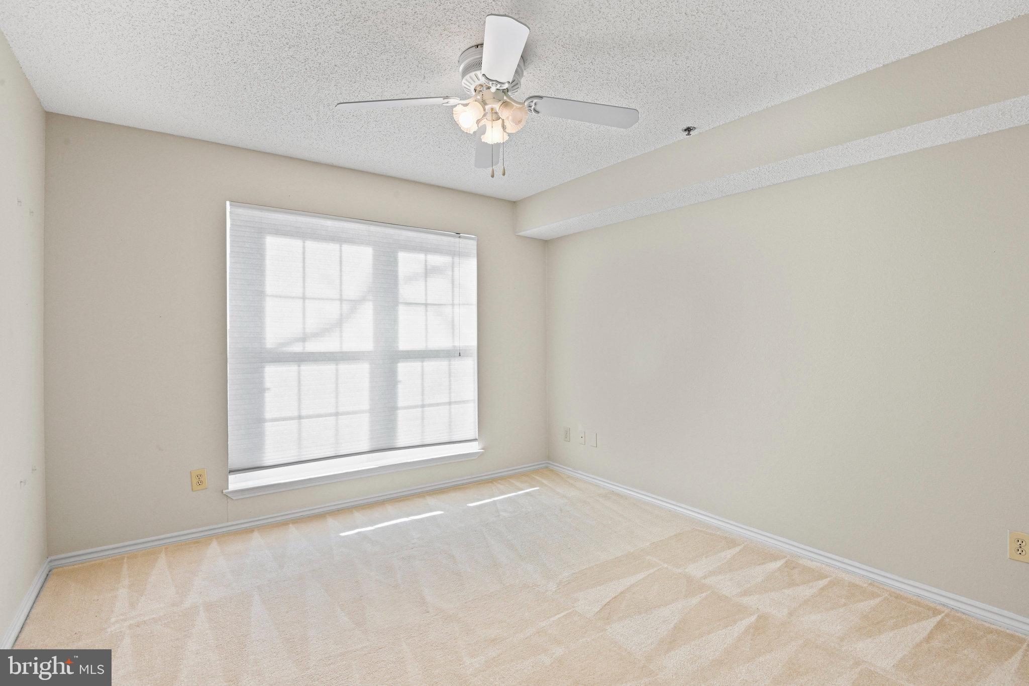 FOUNTAINS AT MCLEAN - Residential Lease