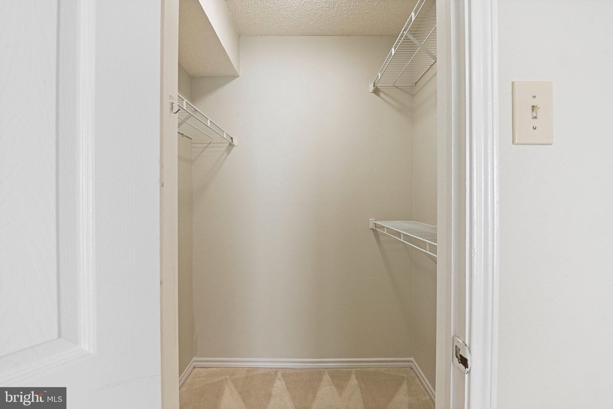 FOUNTAINS AT MCLEAN - Residential Lease