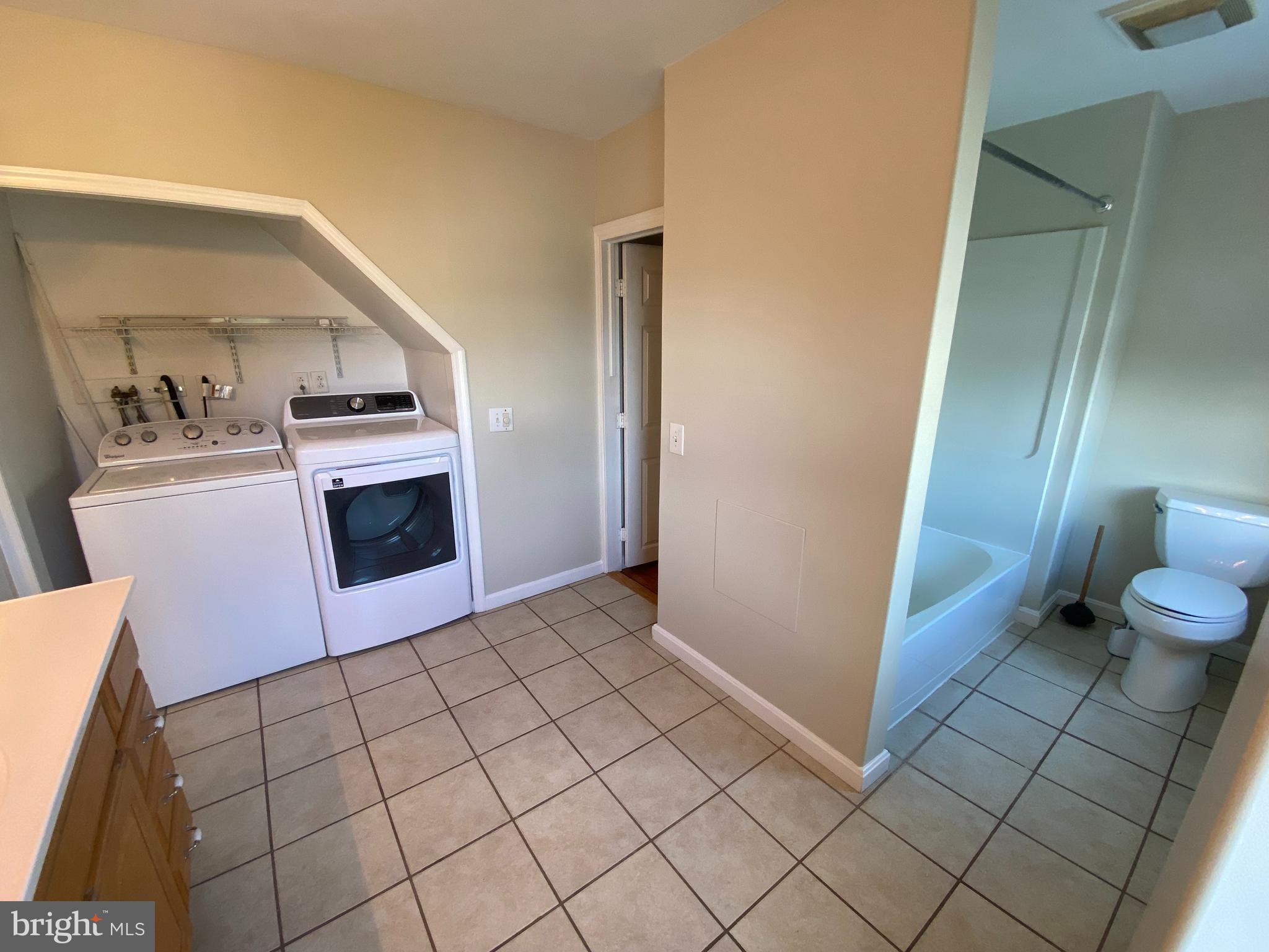 CONSHOHOCKEN - Residential Lease