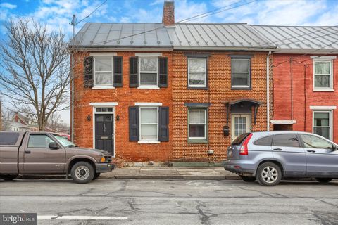 109 S BEDFORD STREET CARLISLE PA 17013