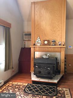 GLENWOOD FOREST - Residential