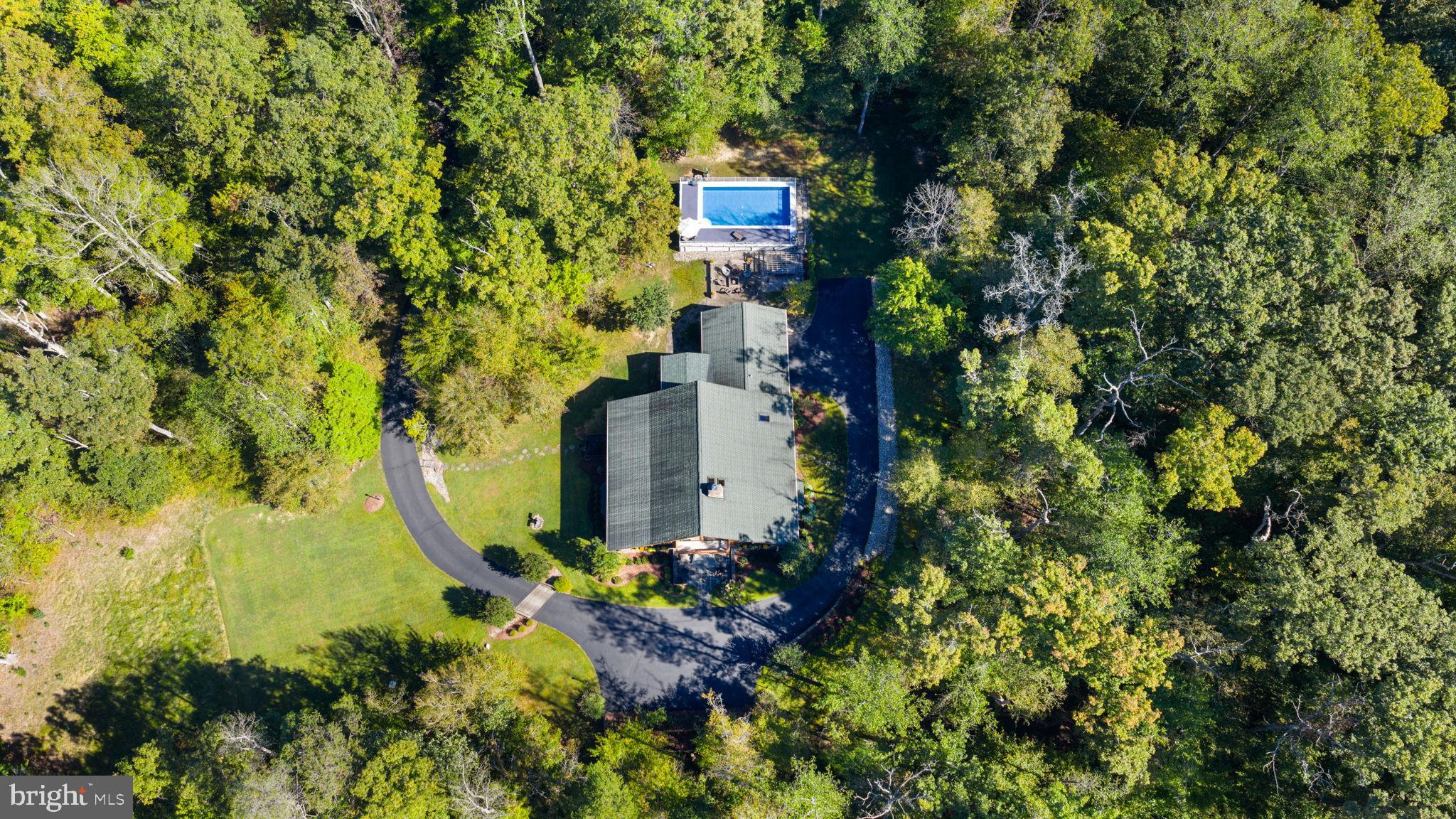 OCCOQUAN OVERLOOK - Residential