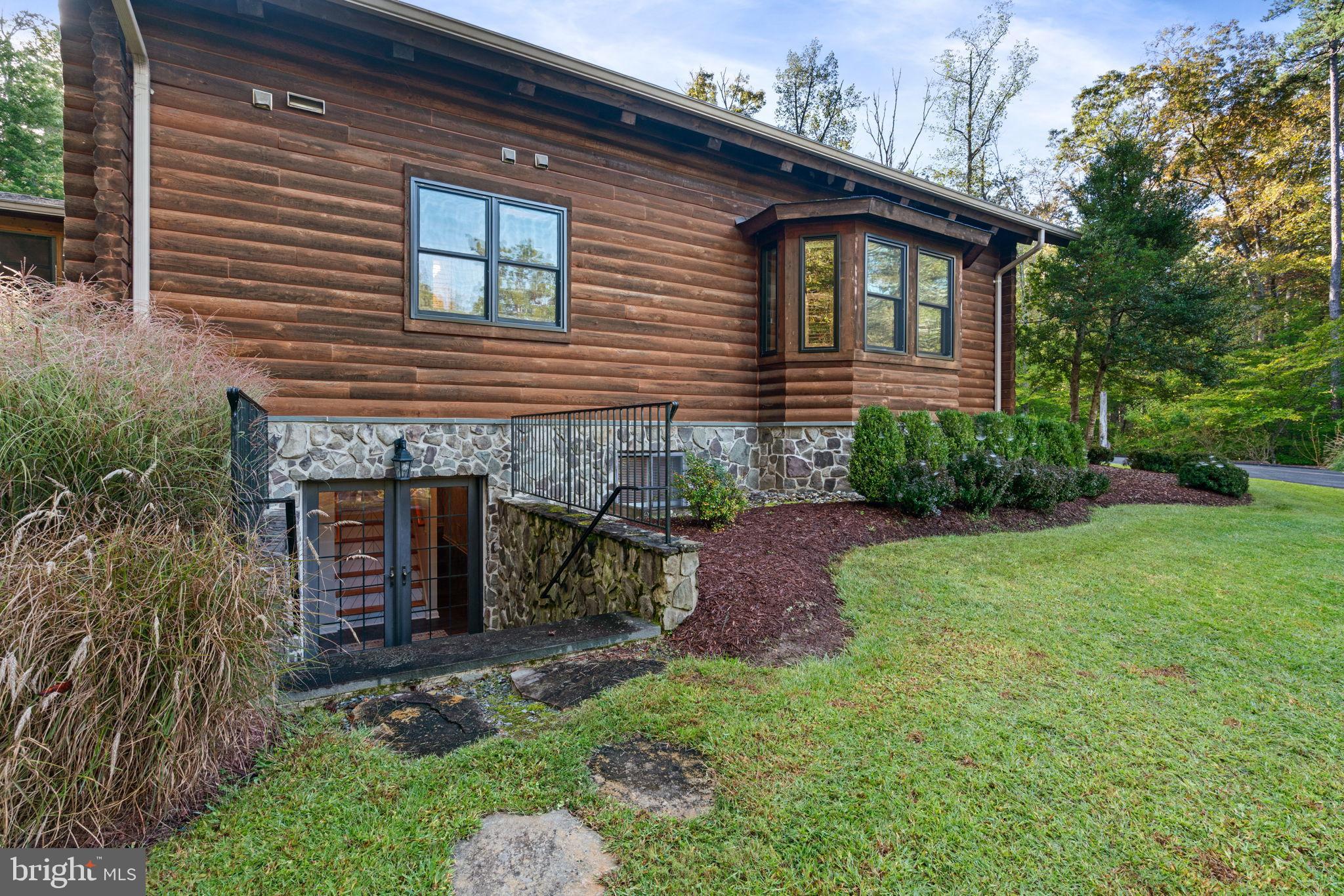 OCCOQUAN OVERLOOK - Residential