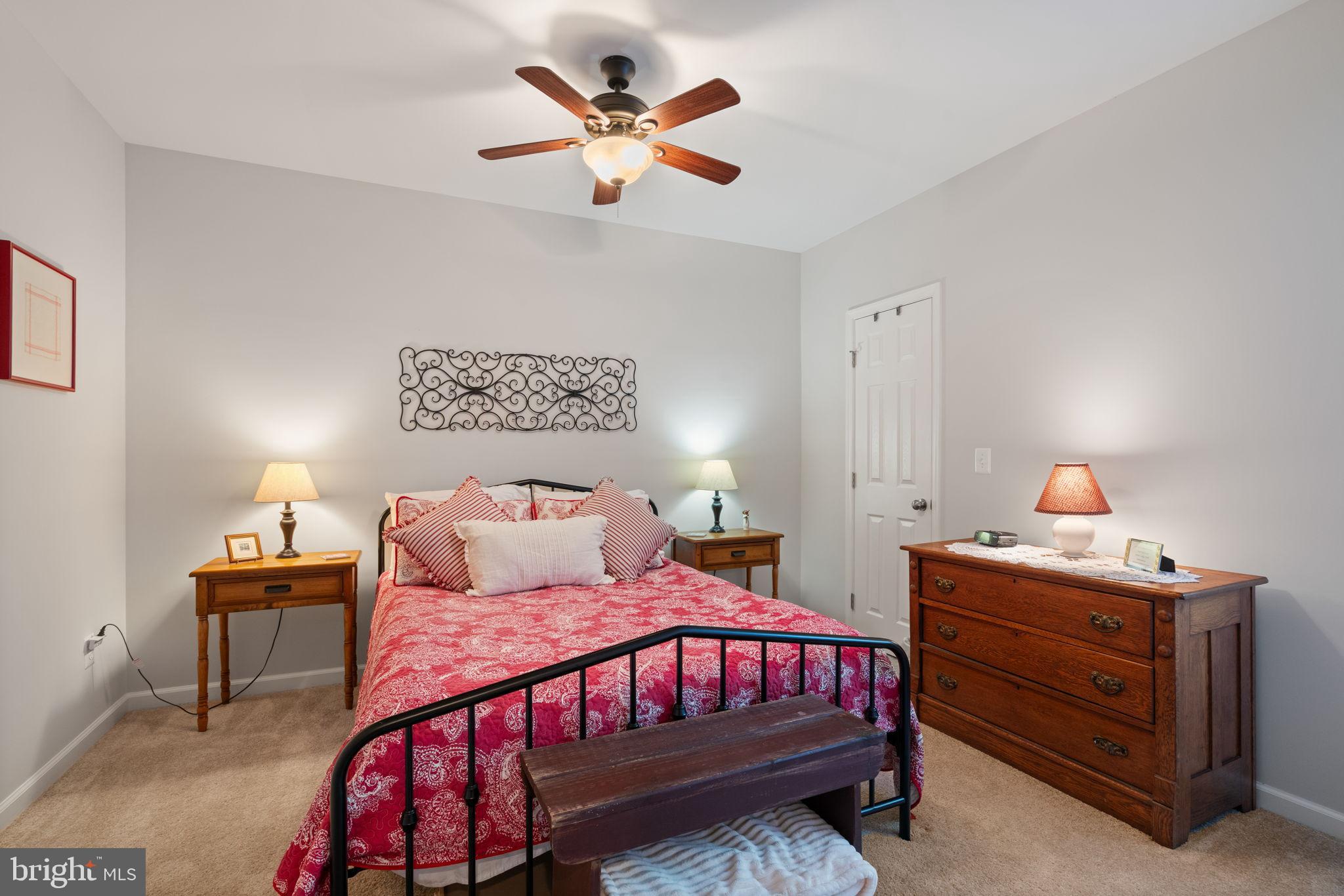 OCCOQUAN OVERLOOK - Residential