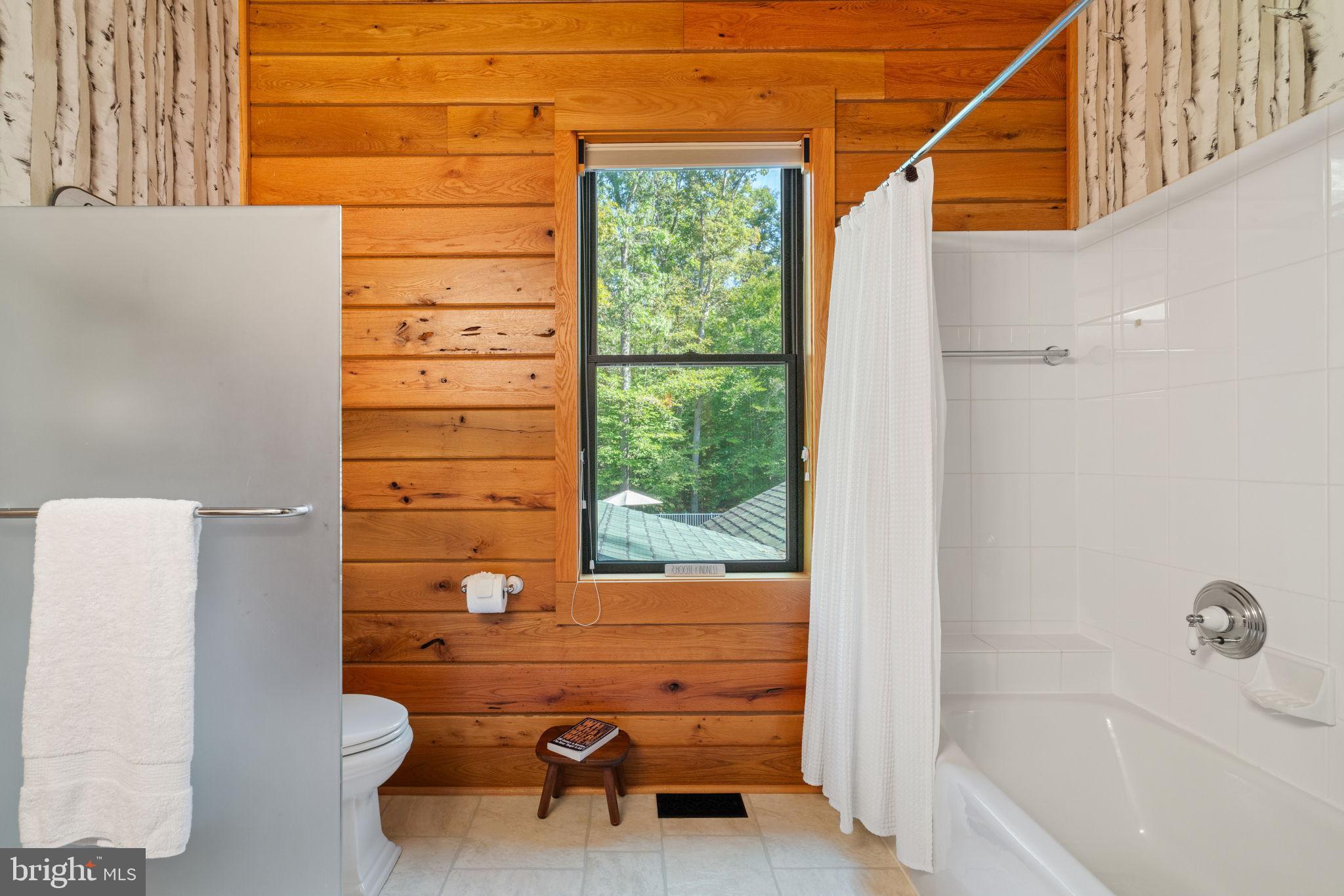 OCCOQUAN OVERLOOK - Residential