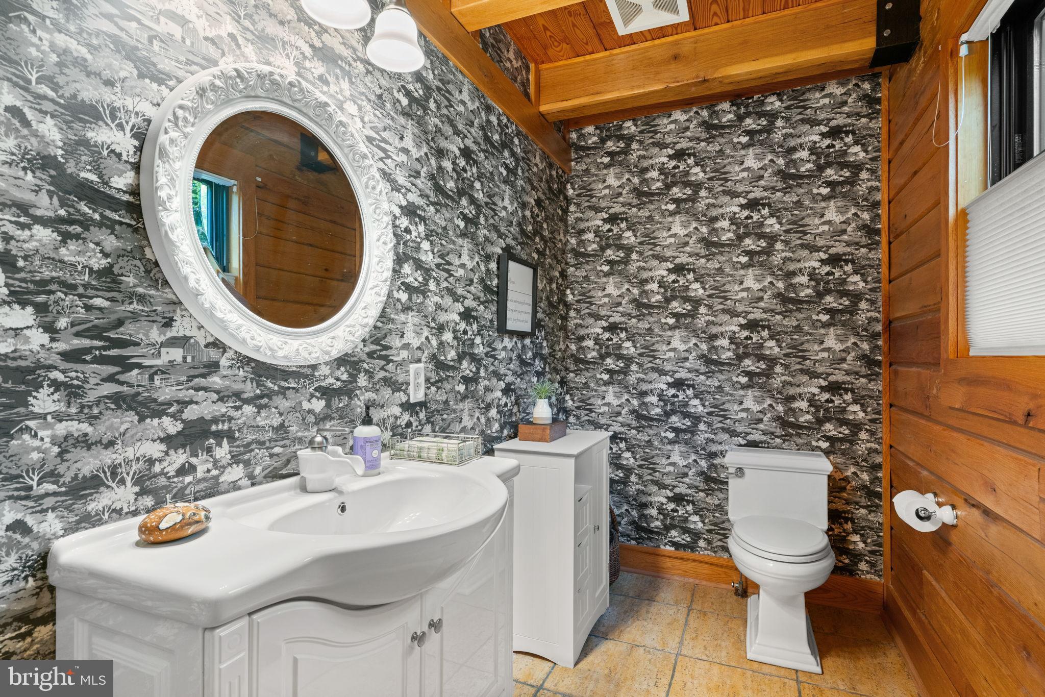 OCCOQUAN OVERLOOK - Residential