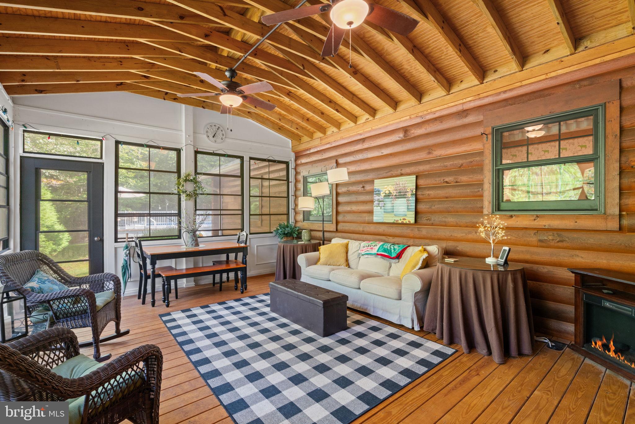 OCCOQUAN OVERLOOK - Residential