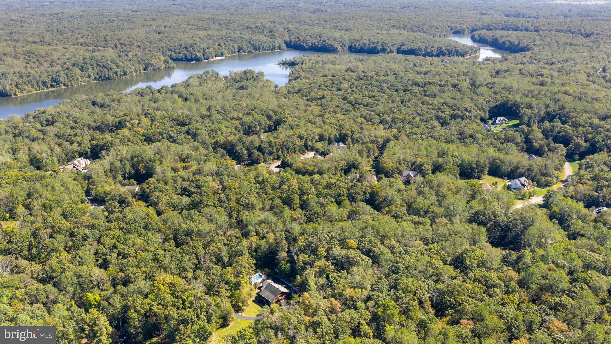 OCCOQUAN OVERLOOK - Residential