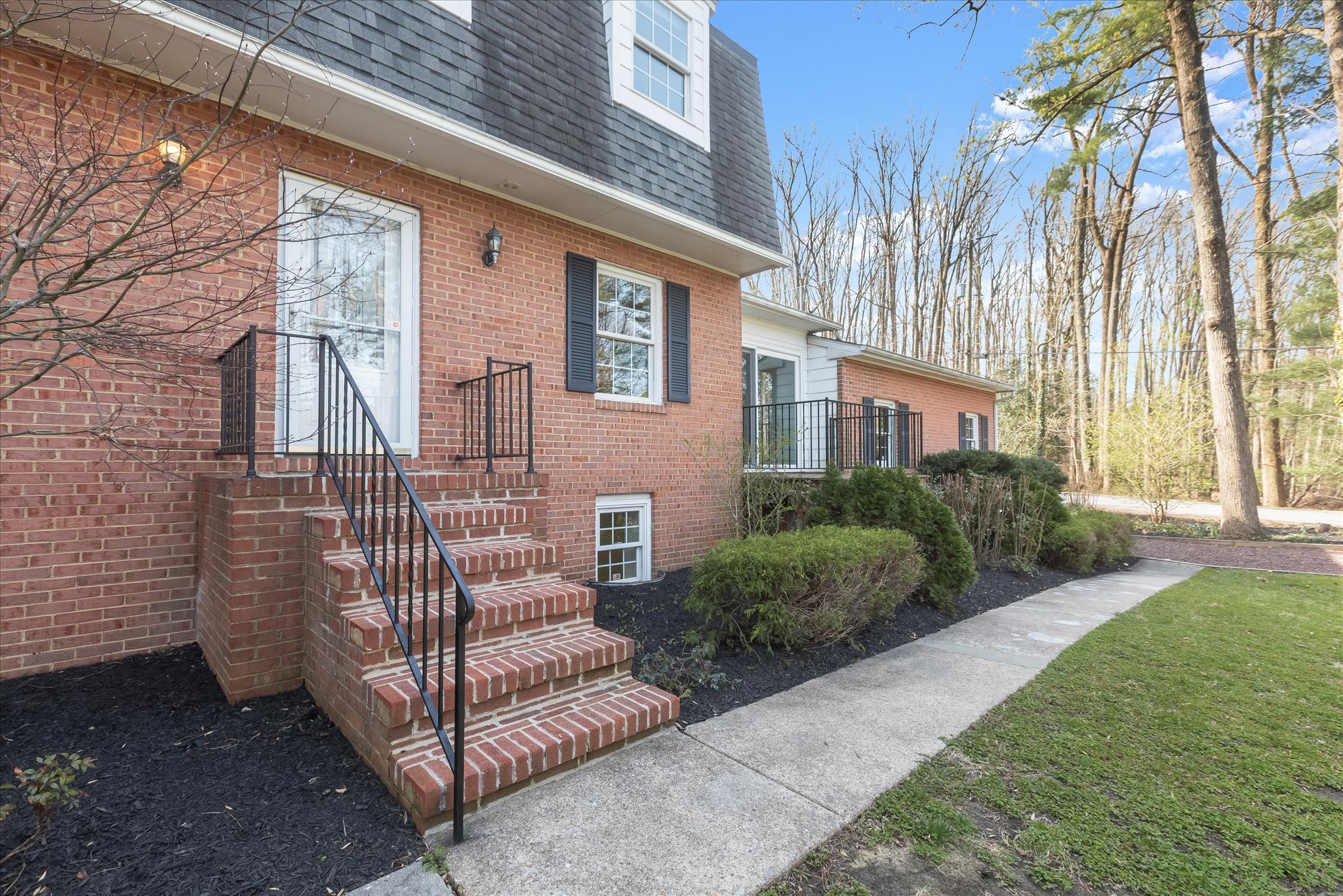 NORTH SHORE - Residential