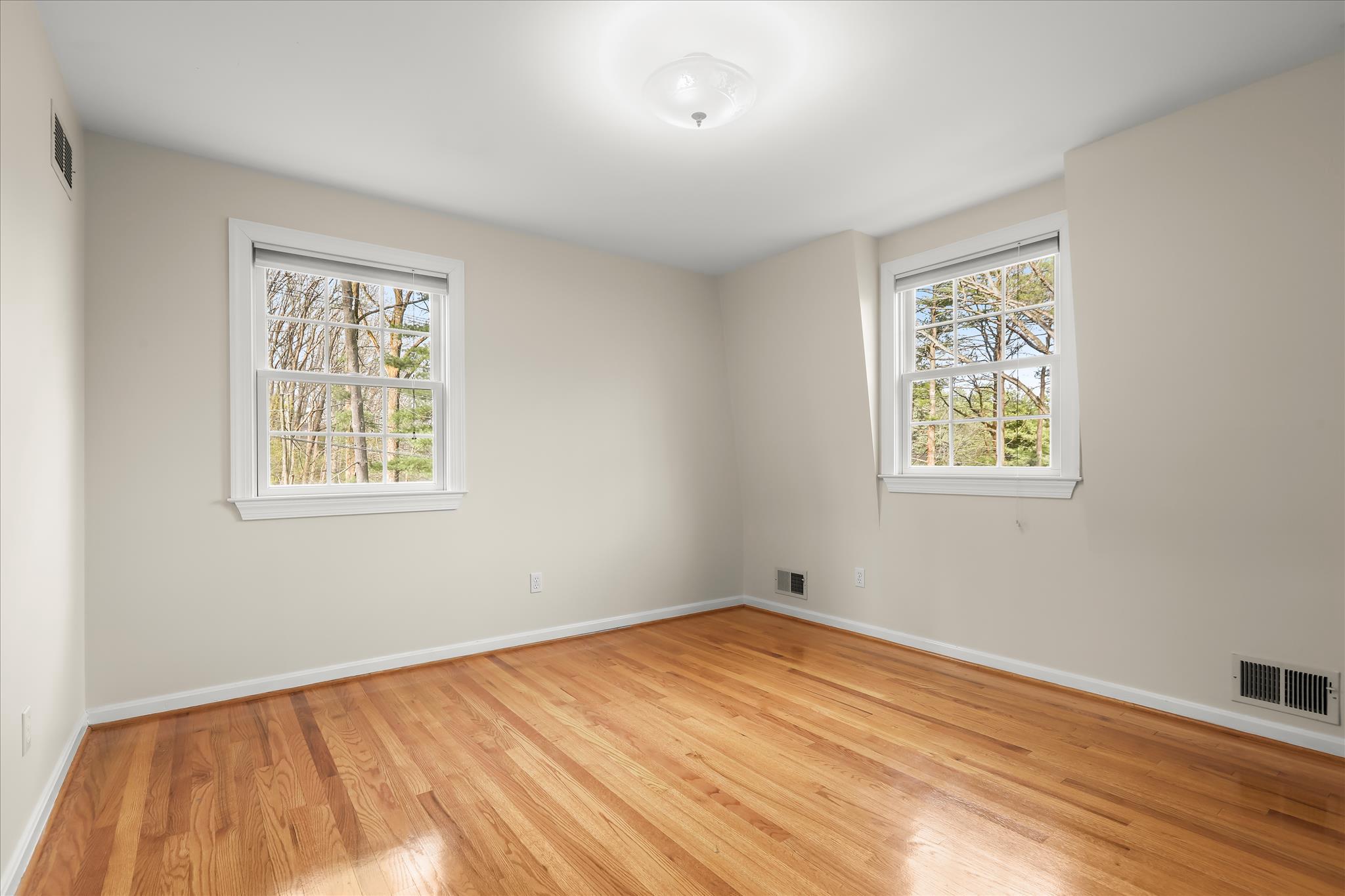 NORTH SHORE - Residential