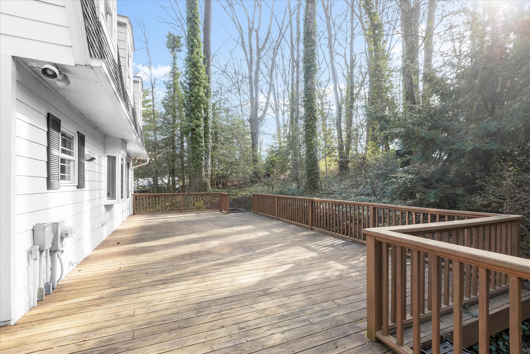 NORTH SHORE - Residential