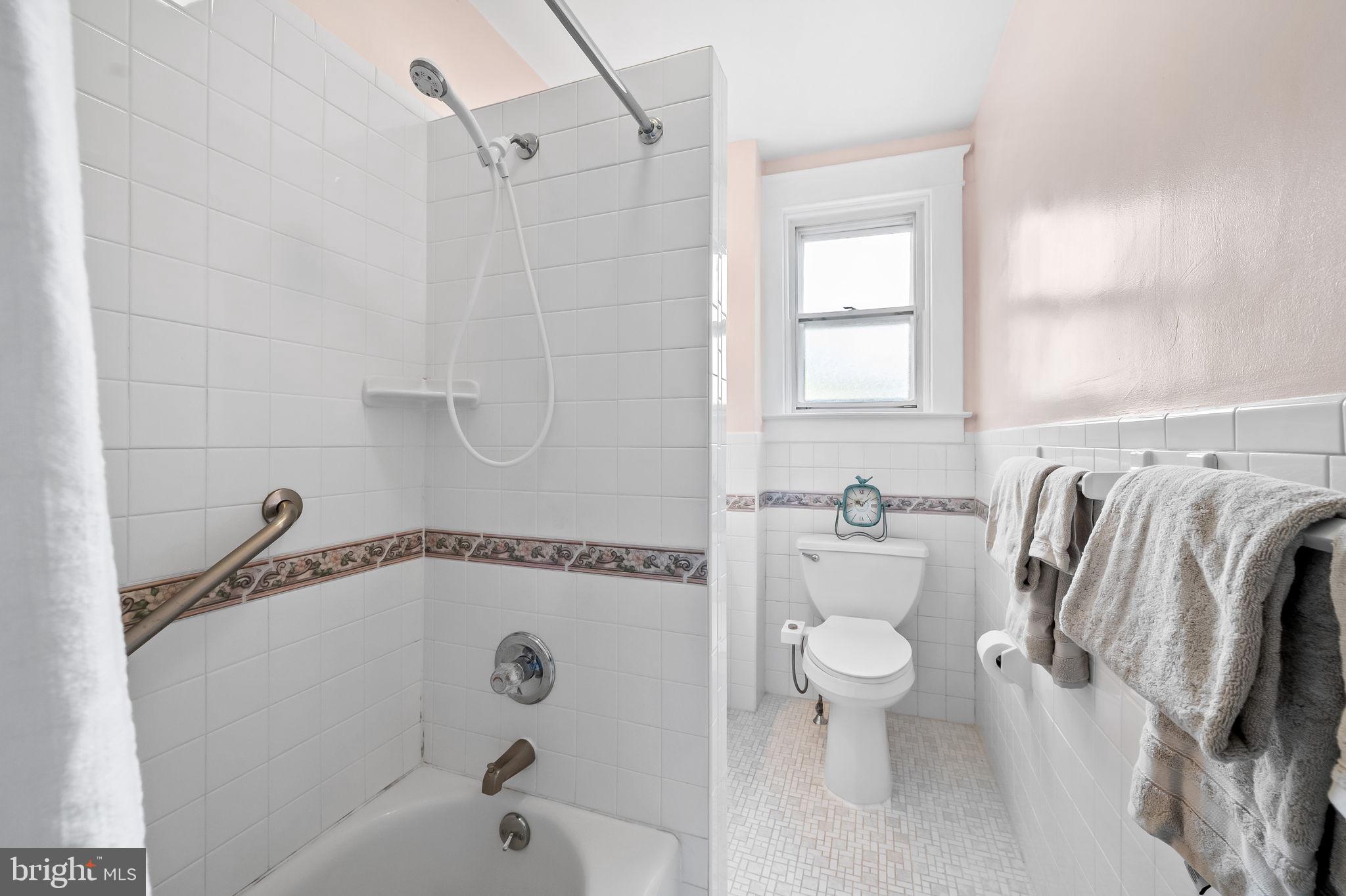 HAMPDEN HISTORIC DISTRICT - Residential