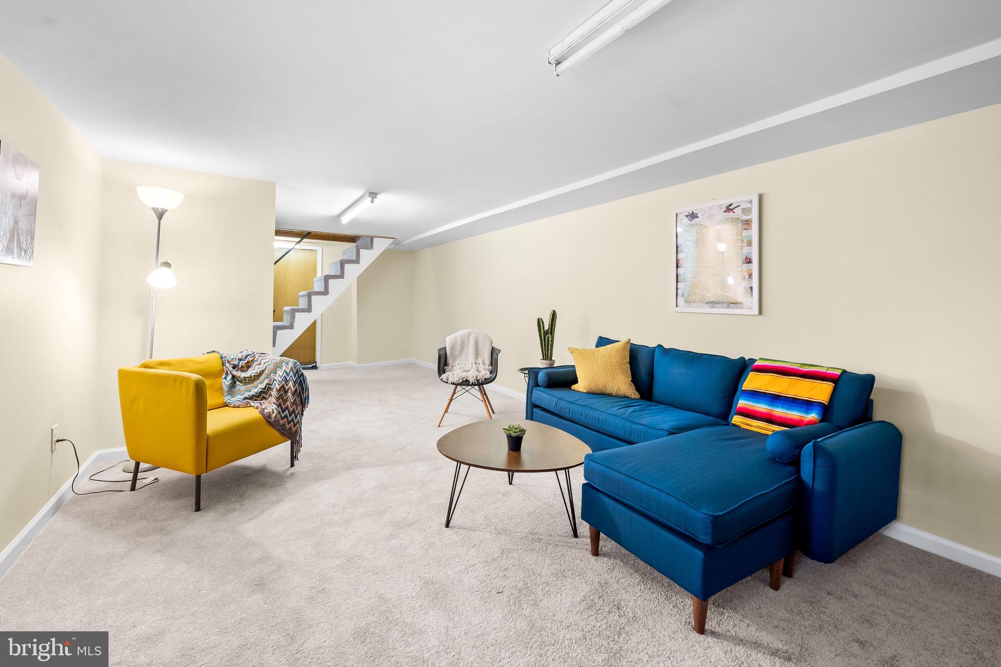 HAMPDEN HISTORIC DISTRICT - Residential