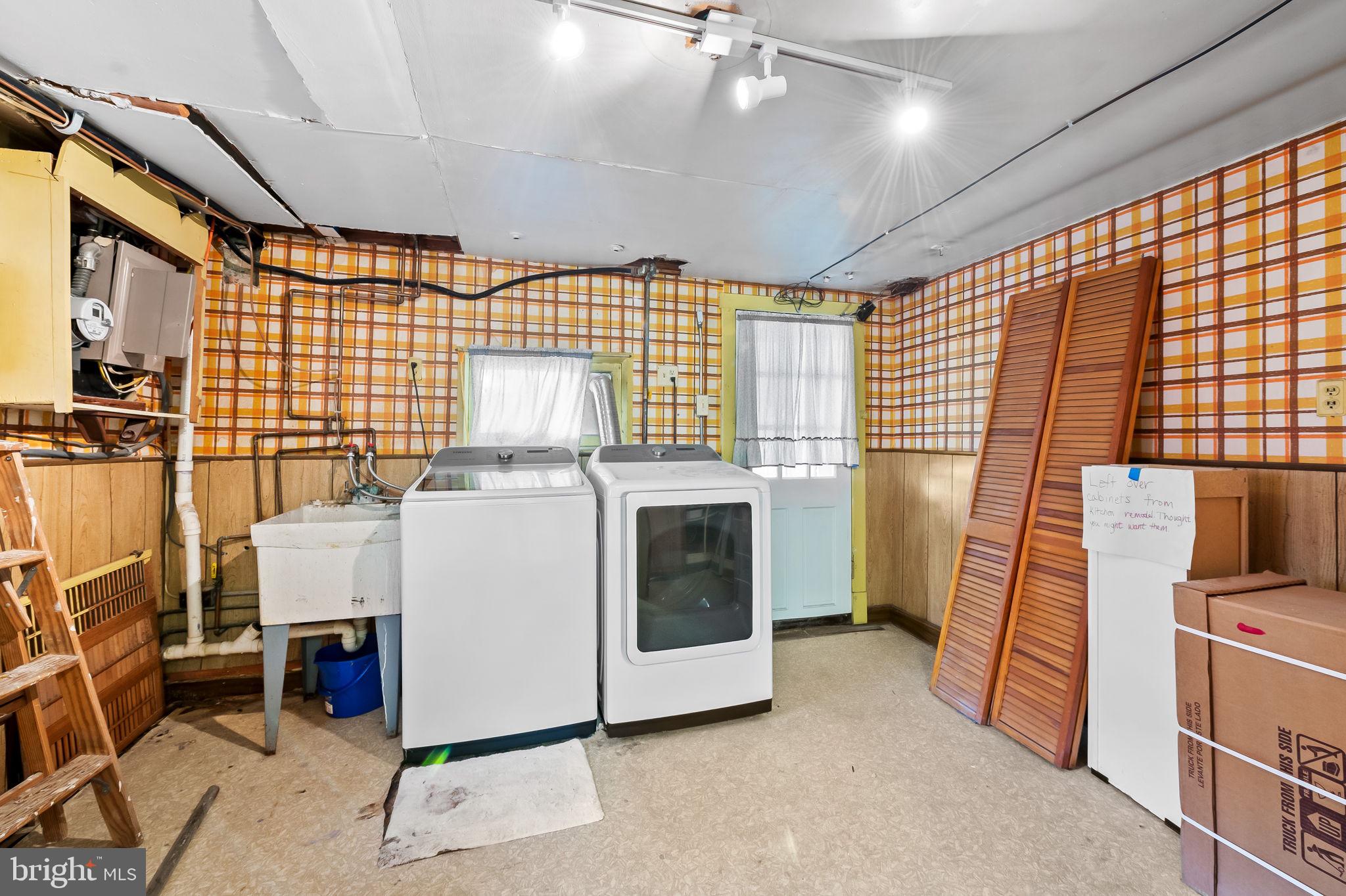 HAMPDEN HISTORIC DISTRICT - Residential