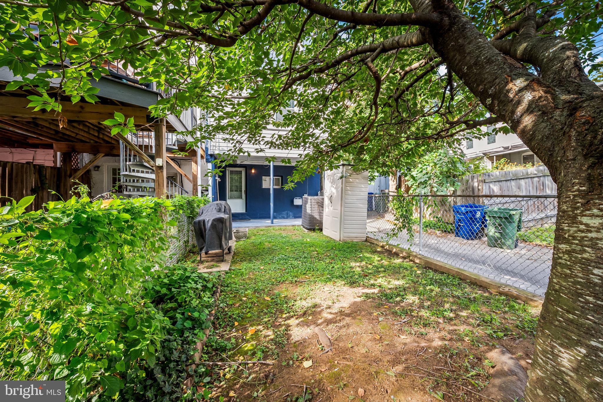 HAMPDEN HISTORIC DISTRICT - Residential