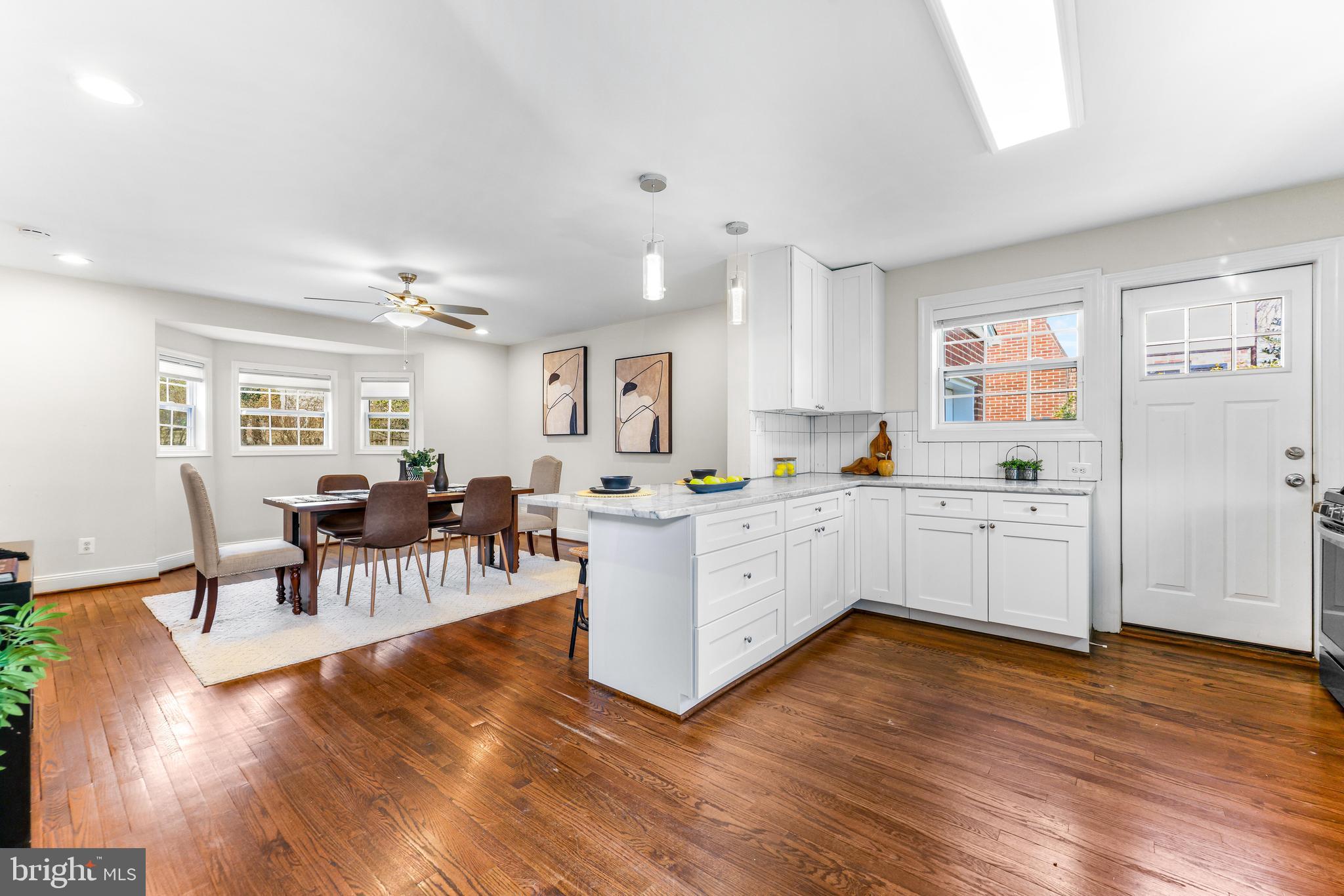 ROLAND PARK - Residential