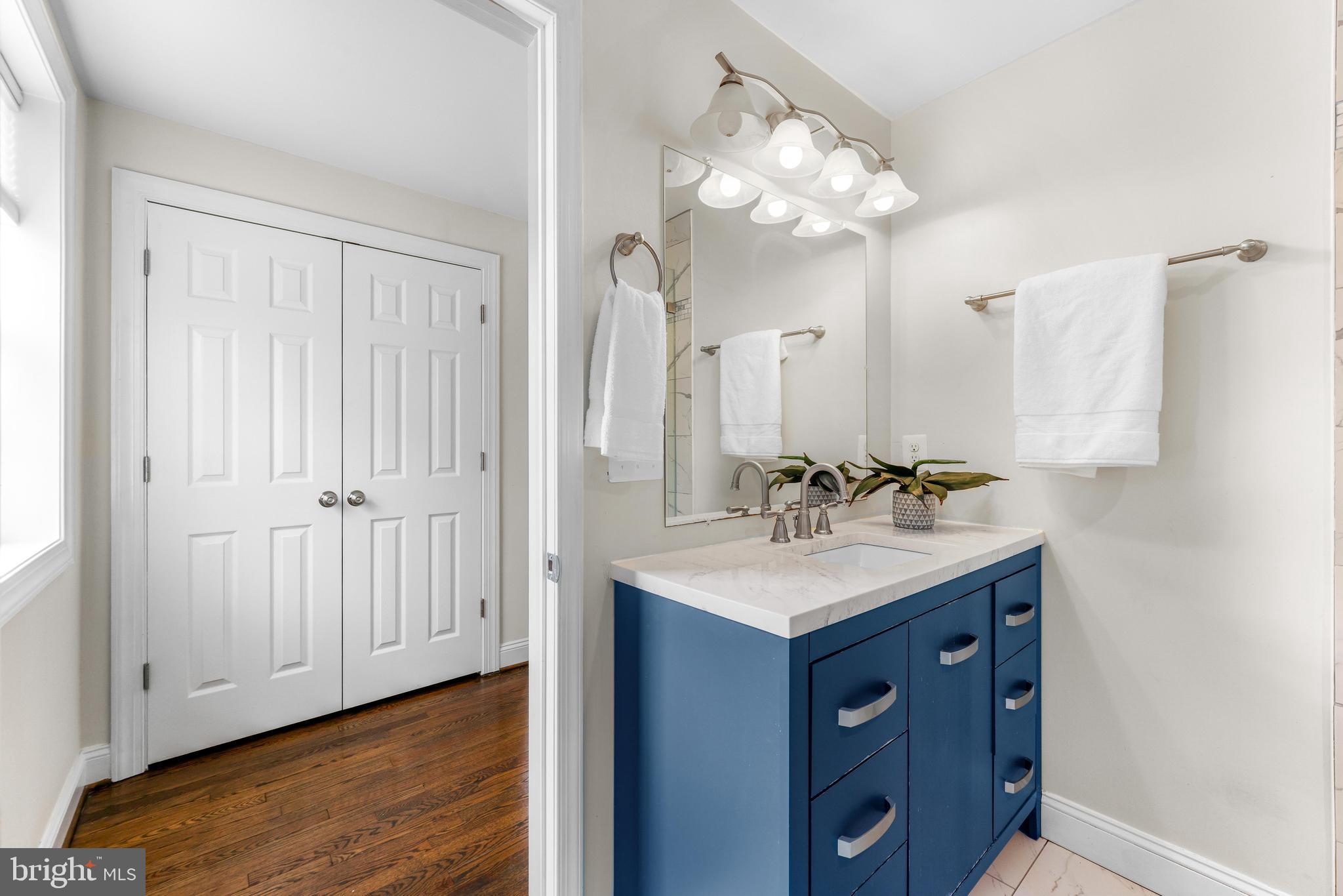 ROLAND PARK - Residential