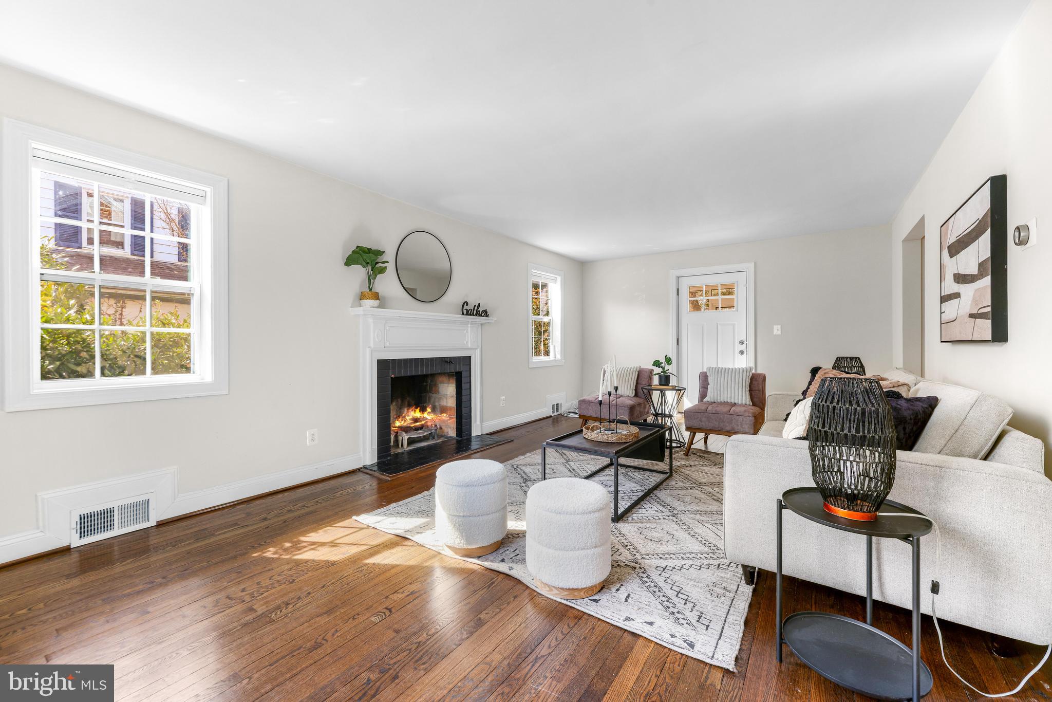 ROLAND PARK - Residential