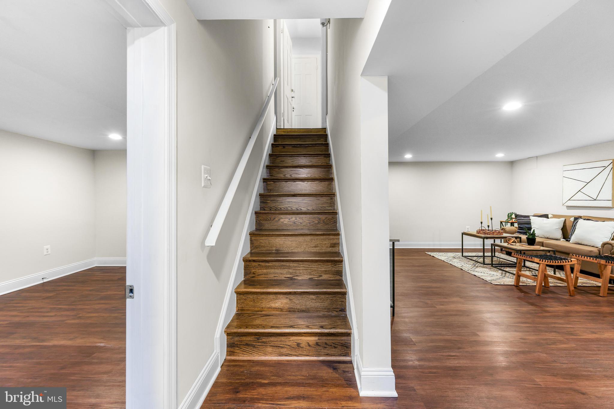 ROLAND PARK - Residential