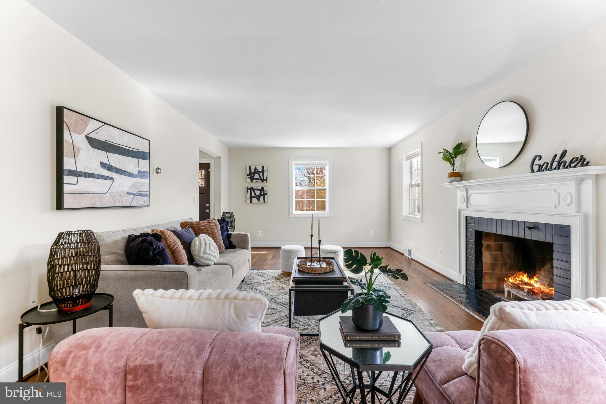 ROLAND PARK - Residential