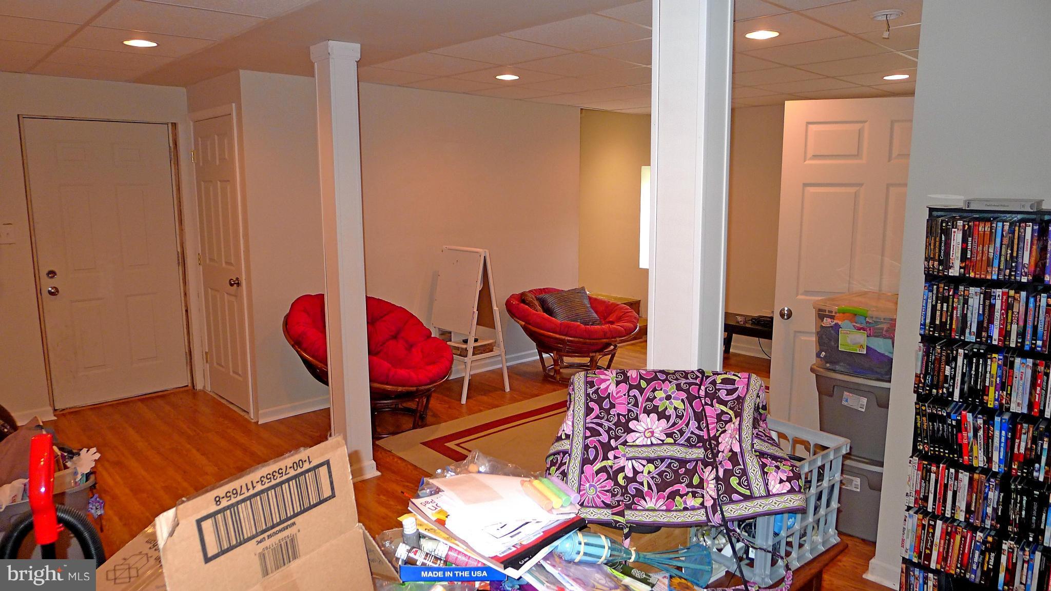 FORT HILL FARMS - Residential