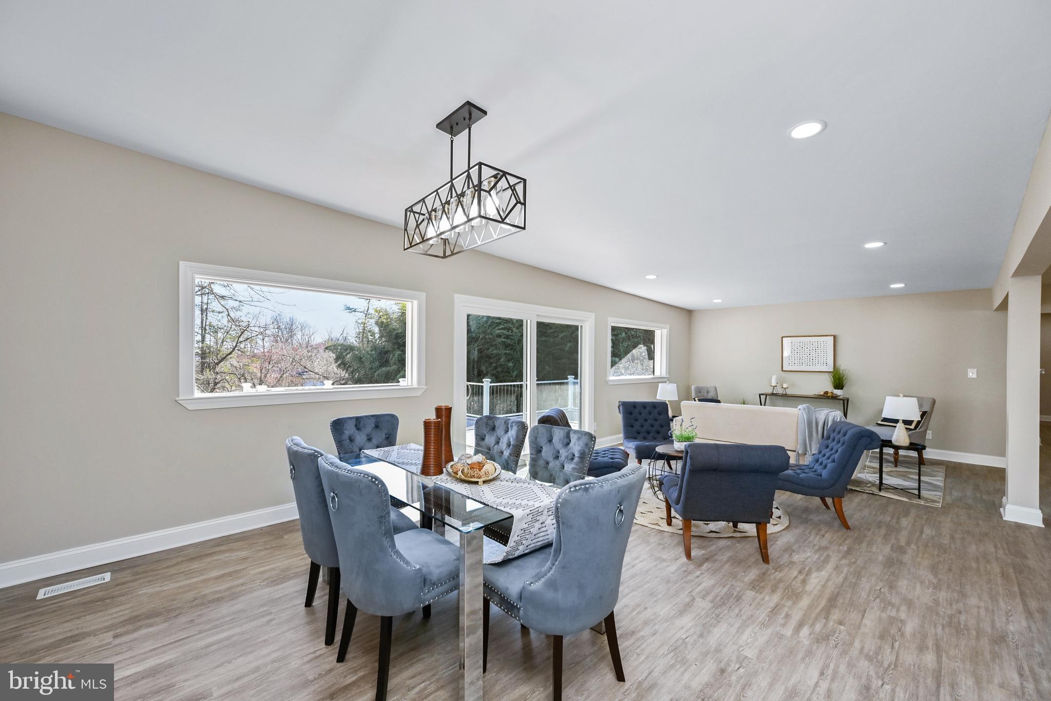 OLD COURT GARDENS - Residential