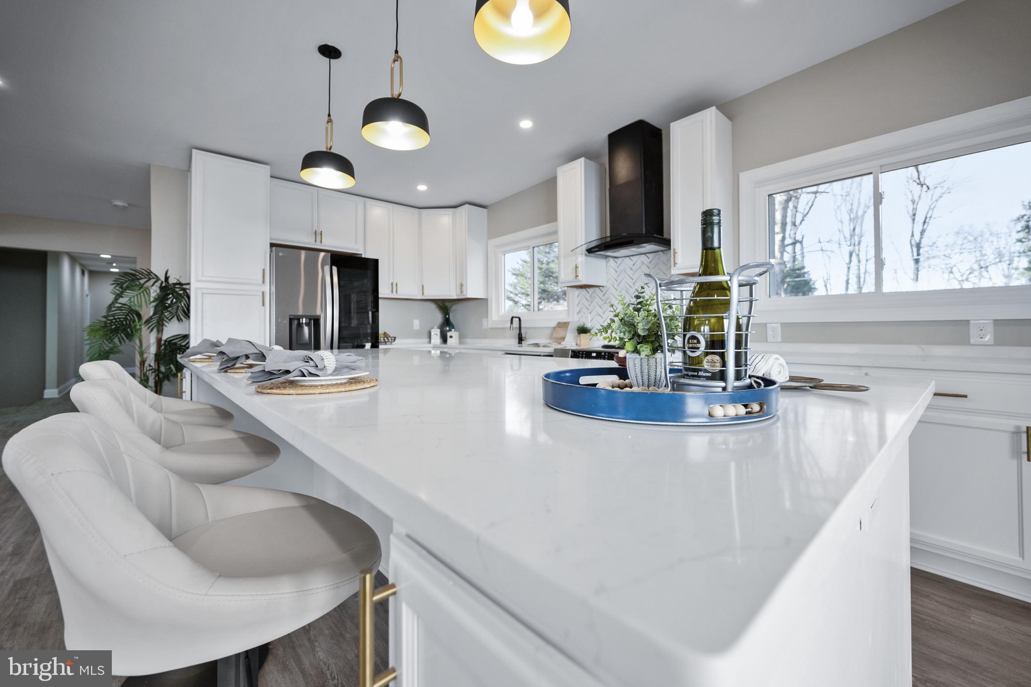 OLD COURT GARDENS - Residential