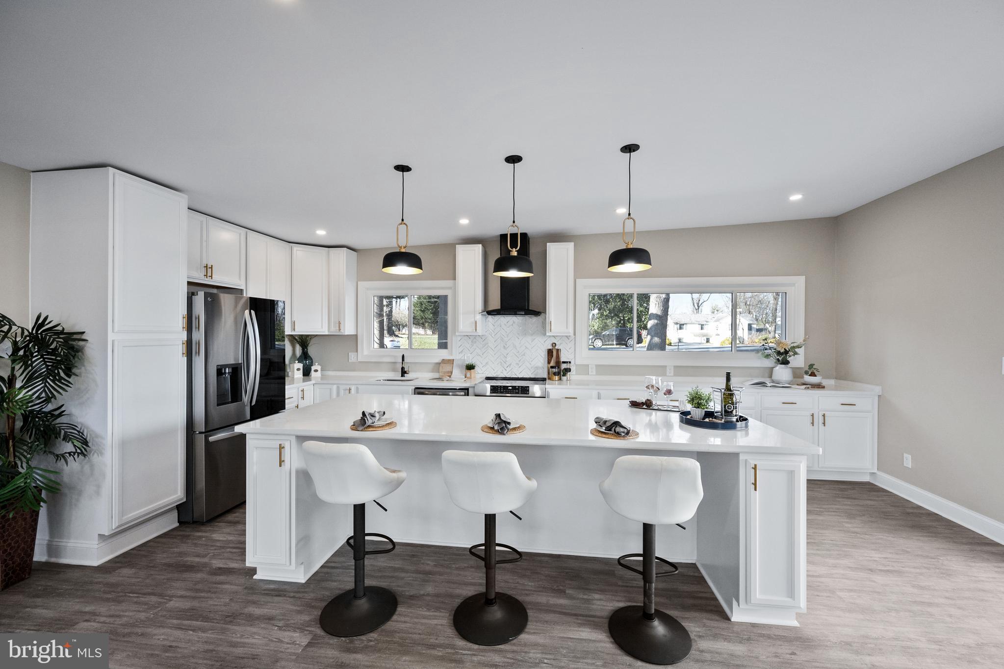 OLD COURT GARDENS - Residential