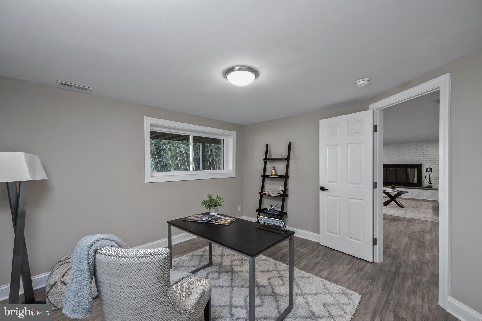 OLD COURT GARDENS - Residential