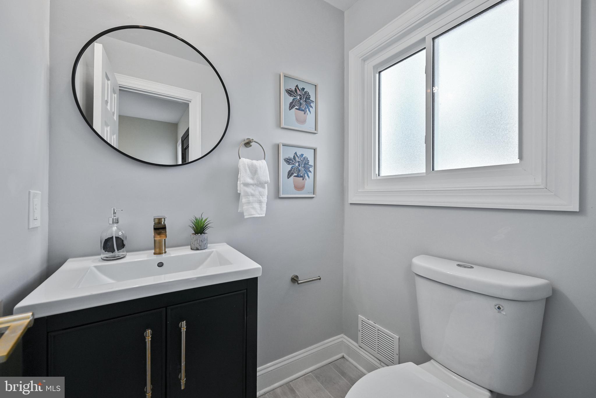 OLD COURT GARDENS - Residential