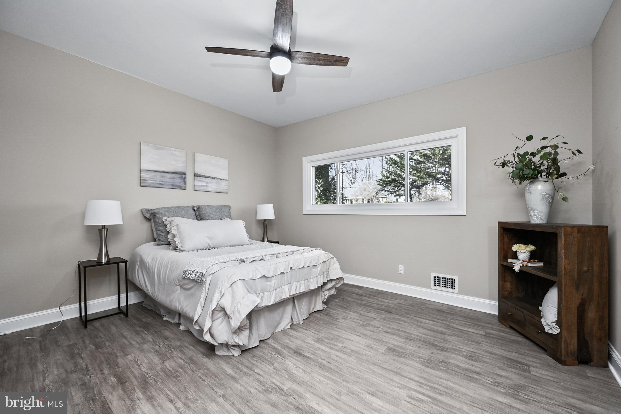 OLD COURT GARDENS - Residential