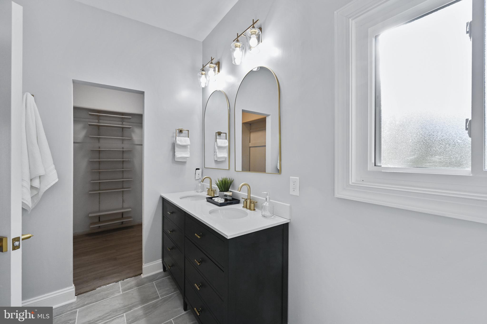 OLD COURT GARDENS - Residential