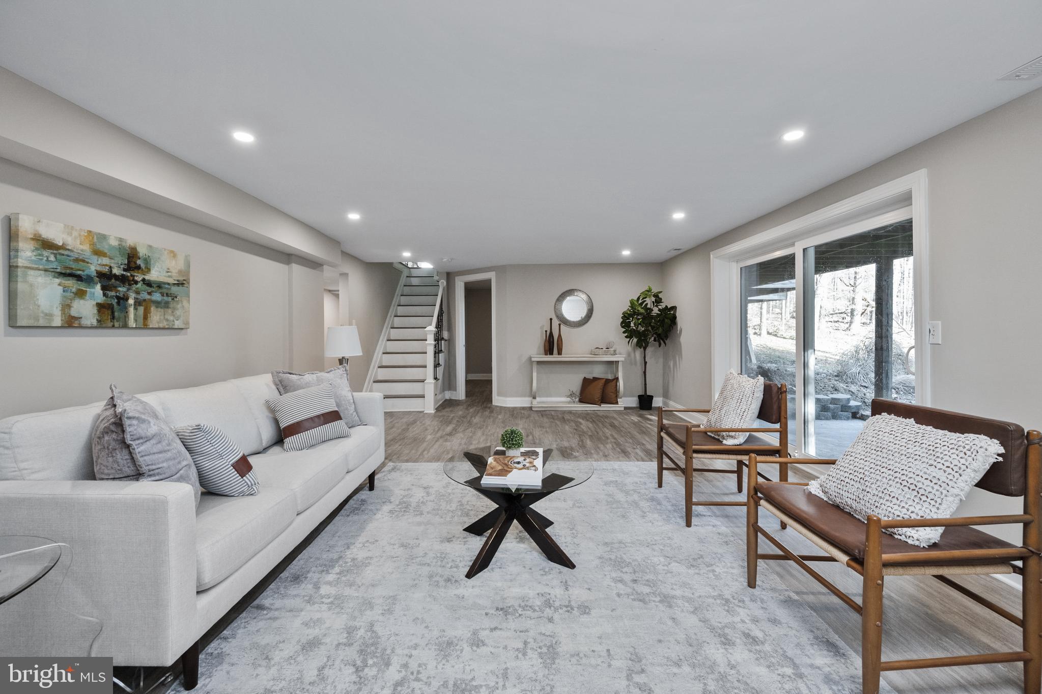 OLD COURT GARDENS - Residential