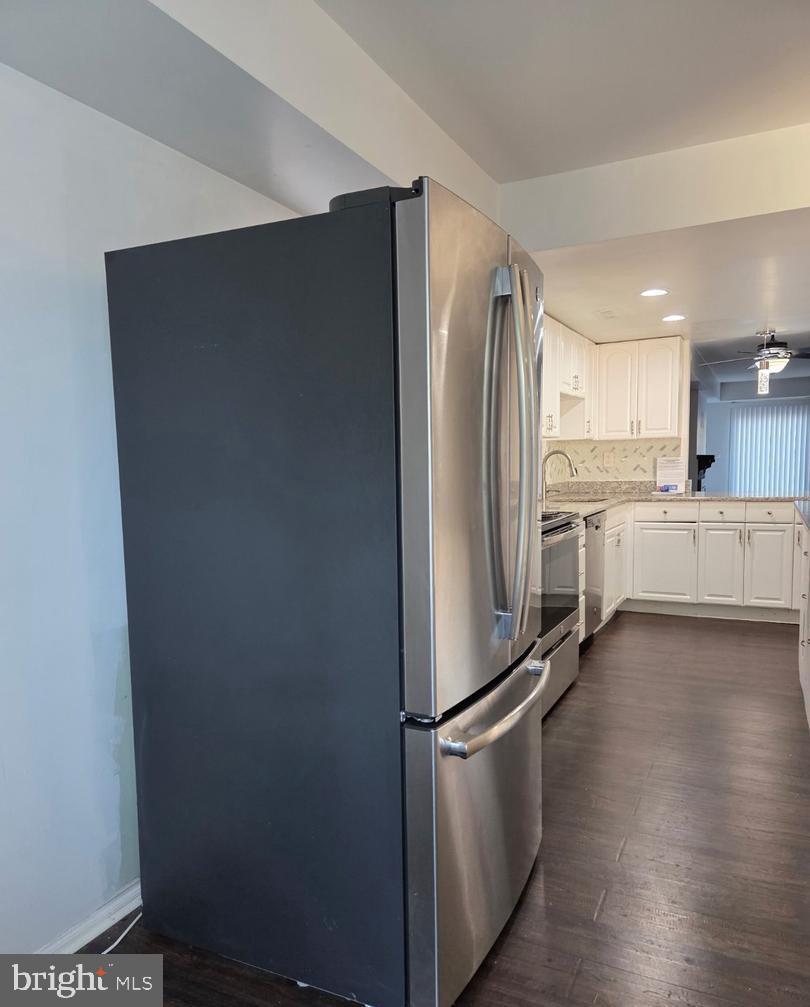 805 STONYBROOK DRIVE 805