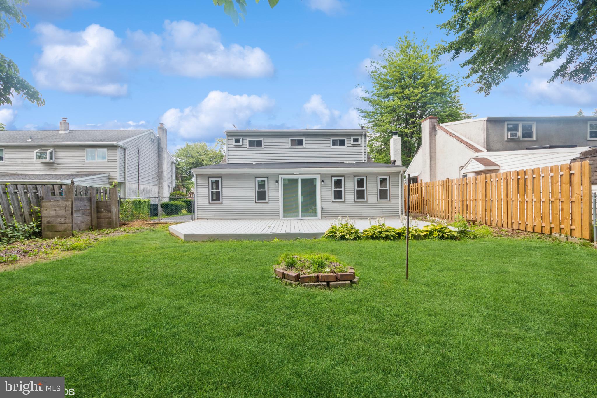 SPEEDWAY - Residential