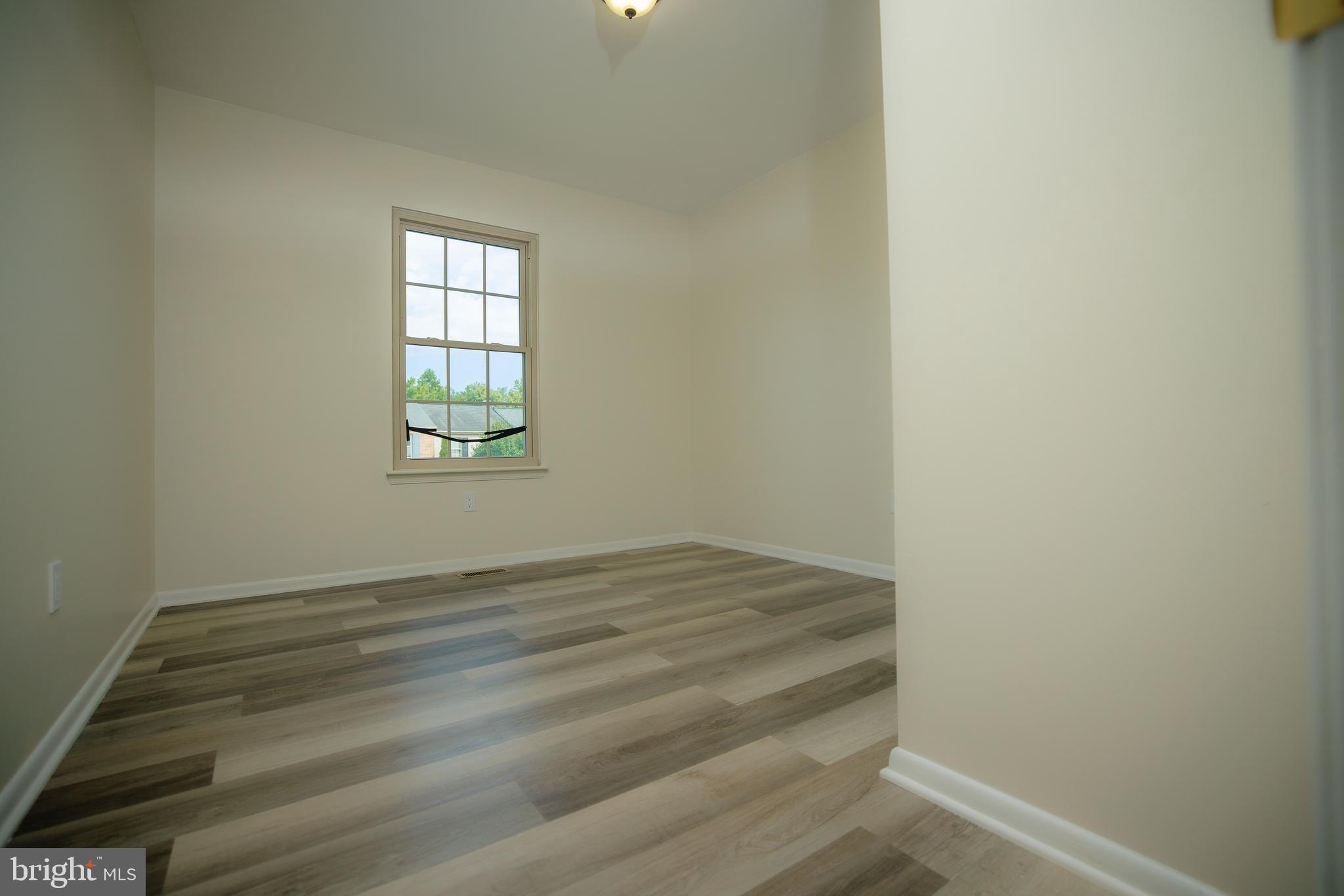 SILVER SPRING STATION - Residential