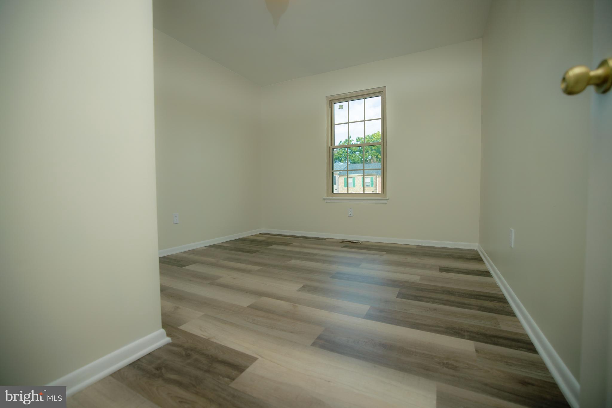 SILVER SPRING STATION - Residential