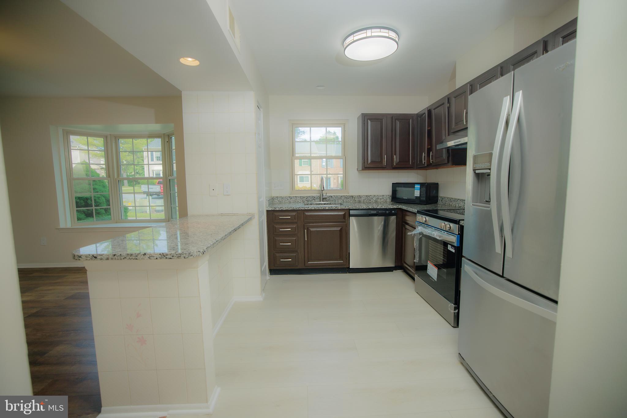 SILVER SPRING STATION - Residential