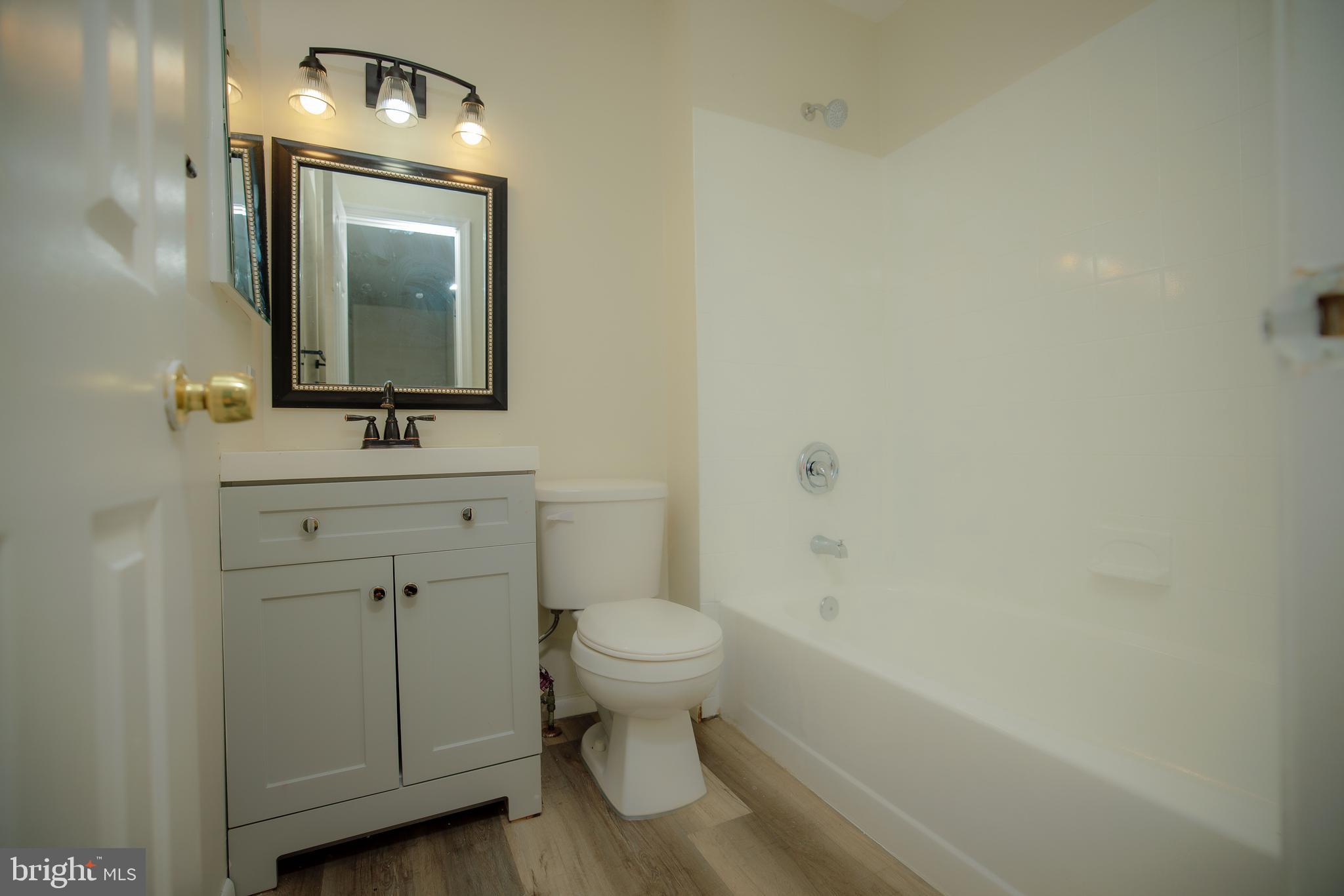 SILVER SPRING STATION - Residential