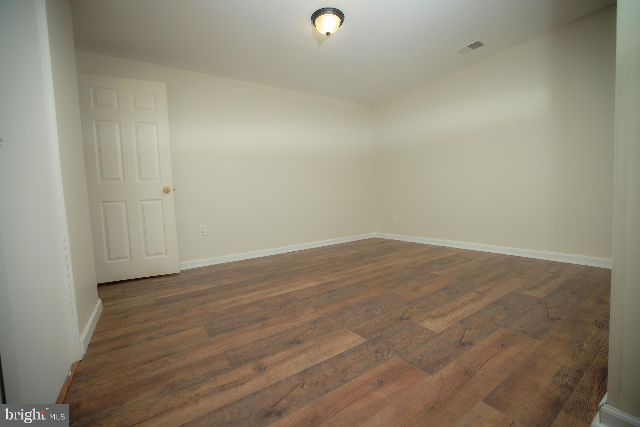 SILVER SPRING STATION - Residential