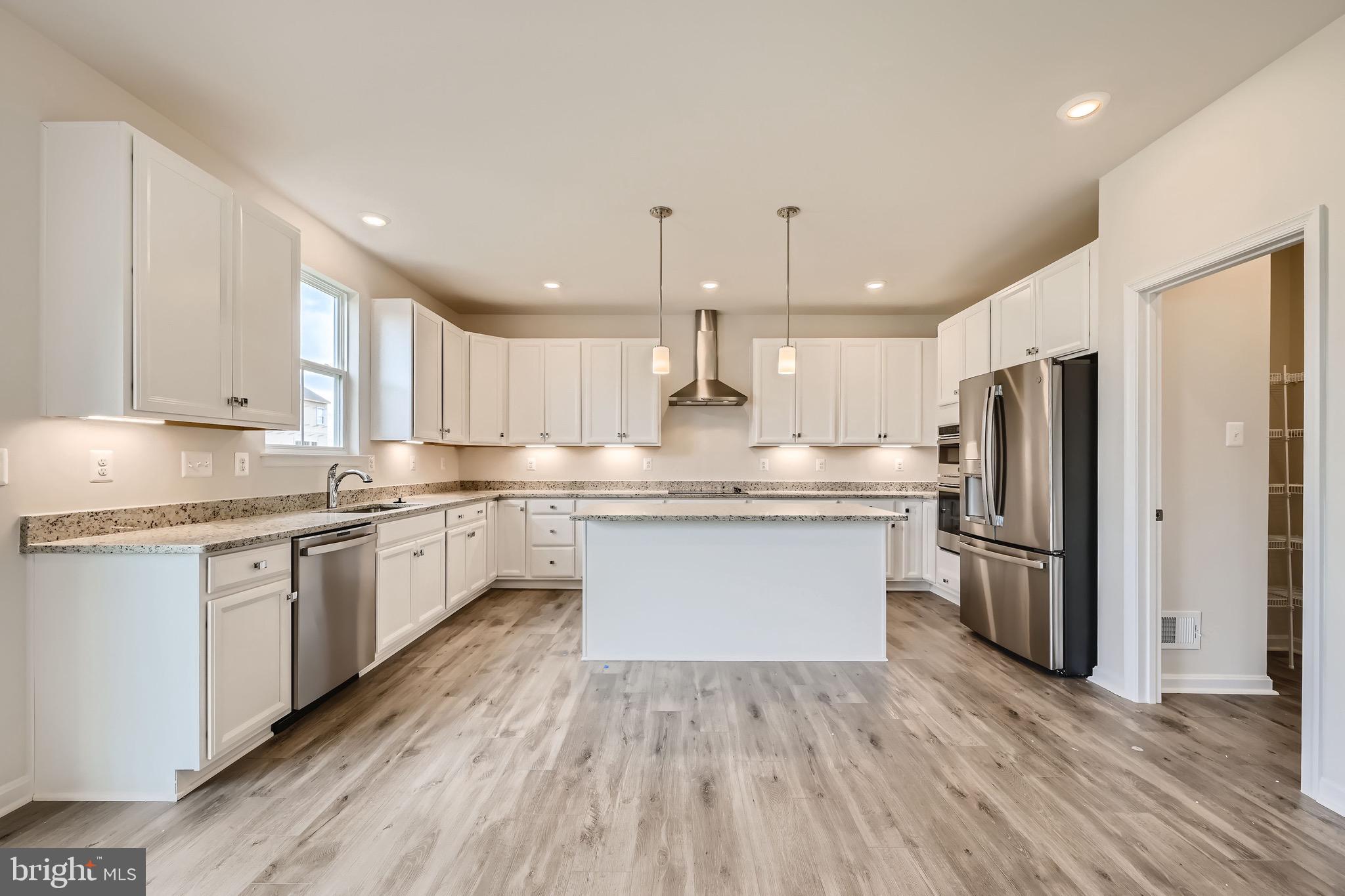 SHENANDOAH SPRINGS - Residential