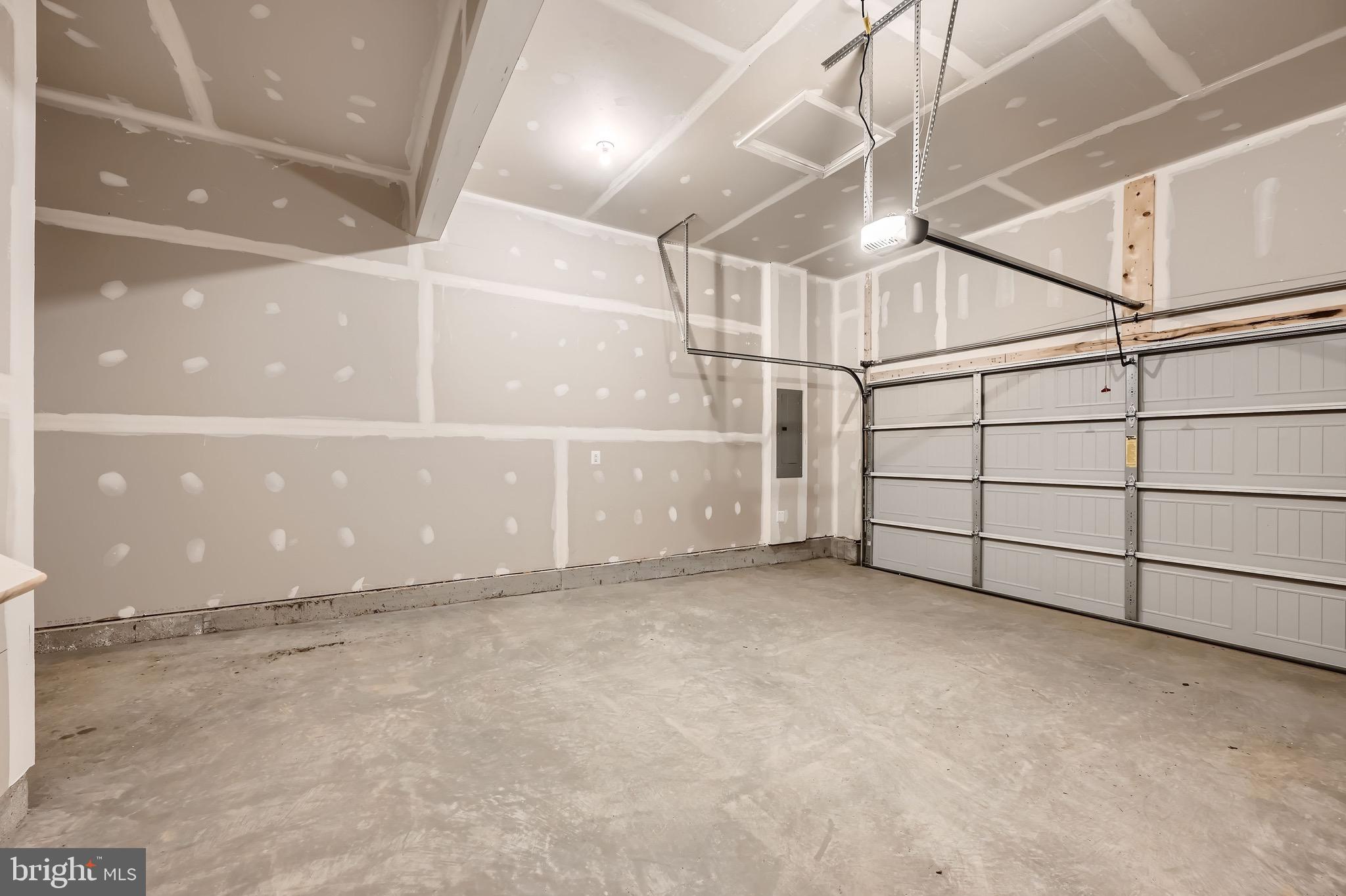 SHENANDOAH SPRINGS - Residential