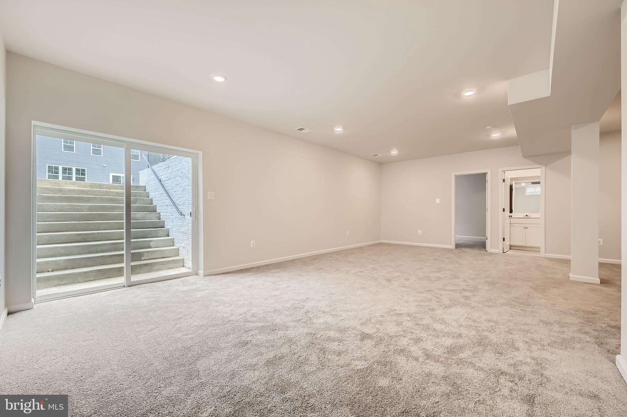 SHENANDOAH SPRINGS - Residential