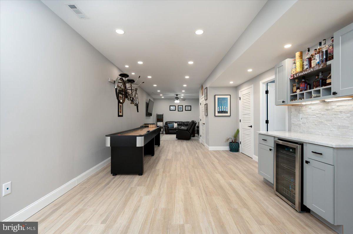 CARROLLTON MANOR - Residential