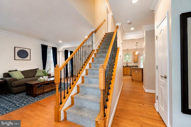 CARROLLTON MANOR - Residential