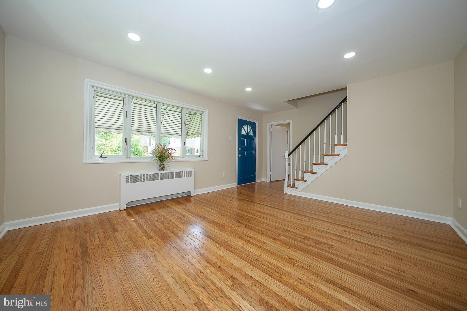 CLIFTON HEIGHTS - Residential